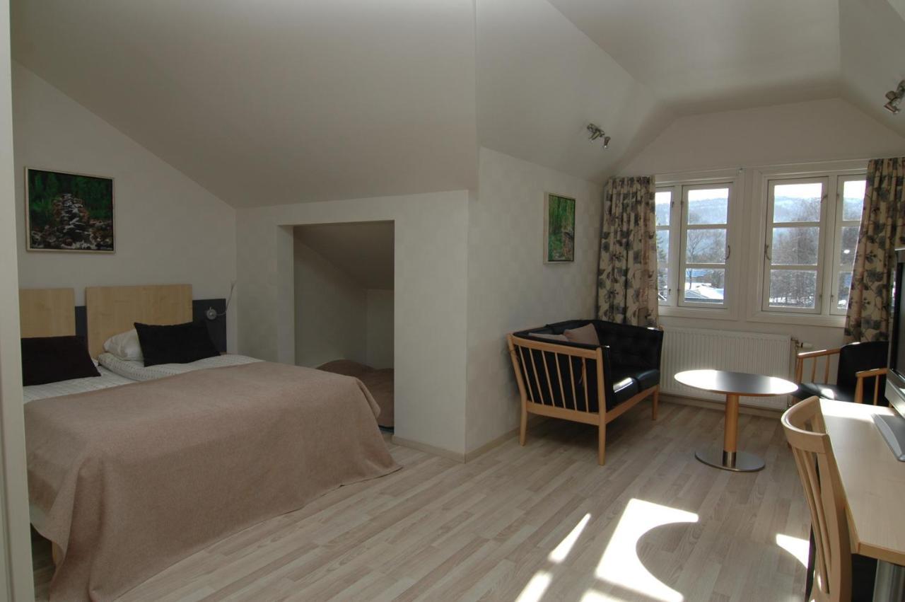 Solvgarden Hotel Rysstad Habitación foto